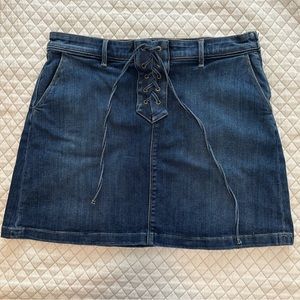 Vintage Vince Camuto jean skirt